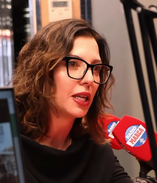 Todos los Viernes estaré en Radio Marca ELCHE compartiendo un espacio maravilloso presentado por la increíble Rosa Lucas.